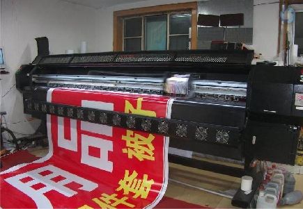  九寨沟喷绘广告分辨率是多少？